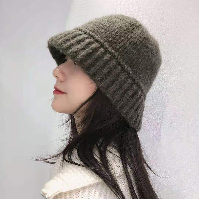 Big Head Circumference Knitted Hat for Women, Small Face In Autumn and Winter, Warm Bucket Hat, Enlarged and Deepened Ear Protector Basin Hat