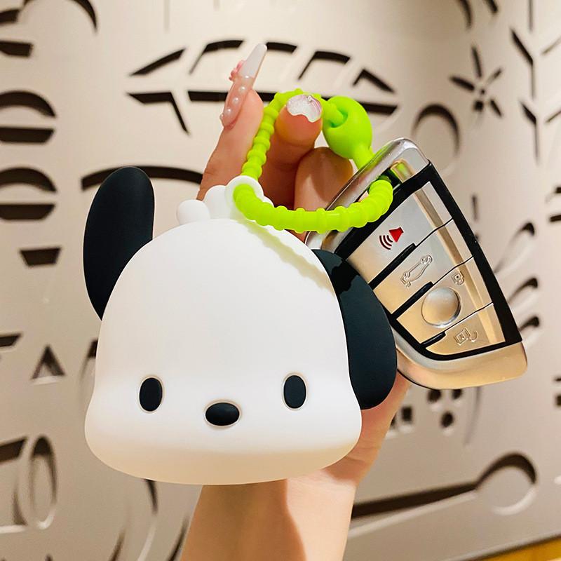 Очаровательный мини-силиконовый кошелек-брелок Sanrio. Милые подарки для друзей и семьи.