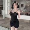 2026 Клубное Горячая Девушка Платье Bodycon с Цветочным Принтом, Глубоким V-образным Вырезом и Тонкими Бретелями