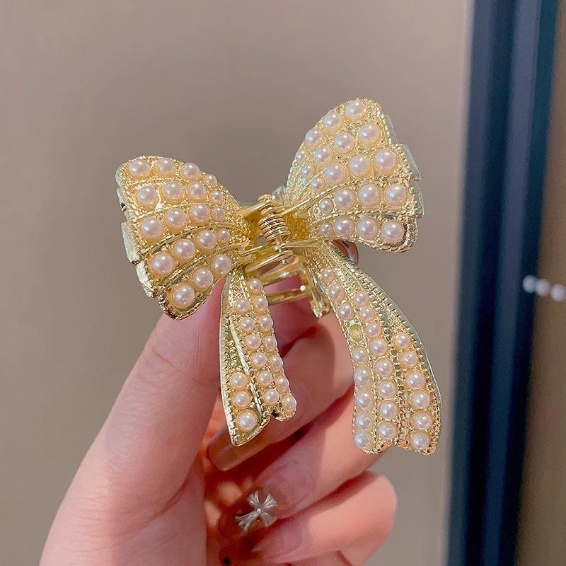2025 Жемчужная заколка-краб для волос для женщин - Элегантный осенне-зимний аксессуар для волос для челки и боковых укладок