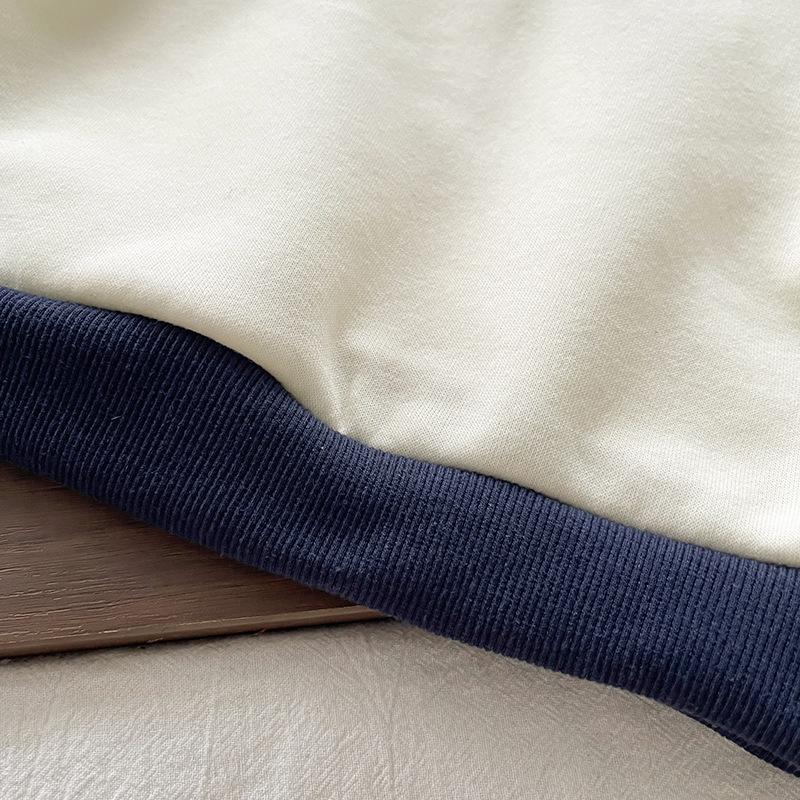 Стильный корейский комплект поло и брюк для мальчиков 2025 года: Новая осенняя коллекция