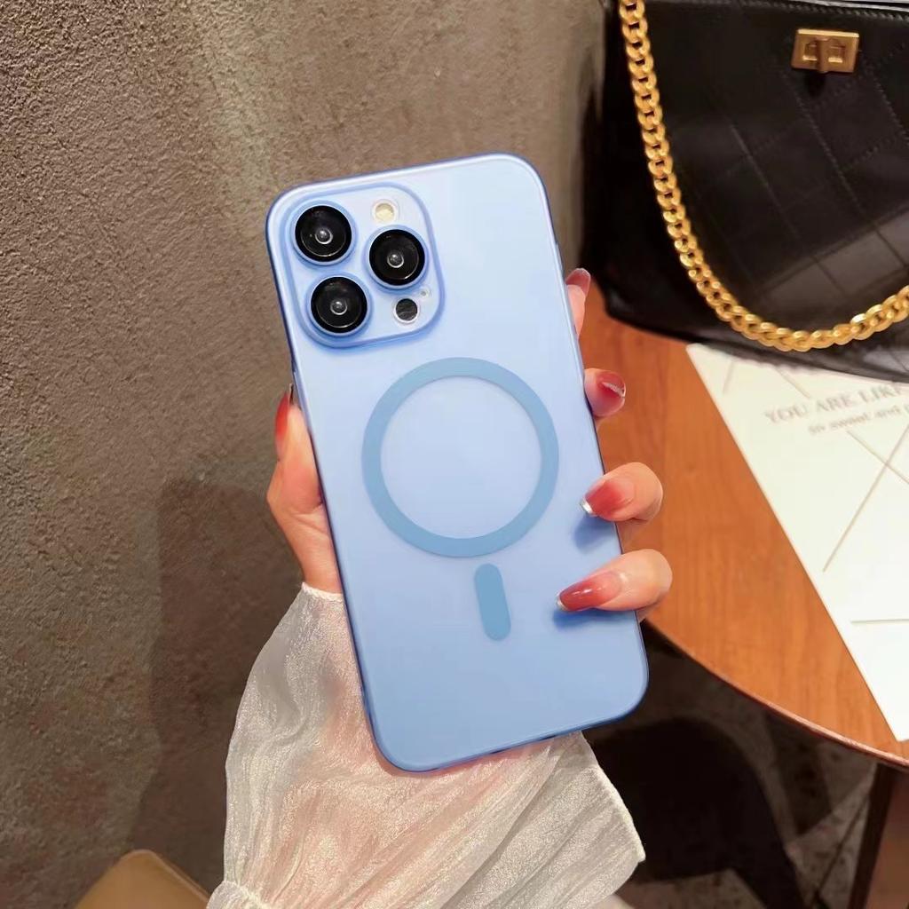 Сверхтонкий ПК Закаленный чехол для мобильного телефона для iPhone 15, подходит для магнитно притягивающегося Apple 14, матовый 13pro, чехол с защитой объектива