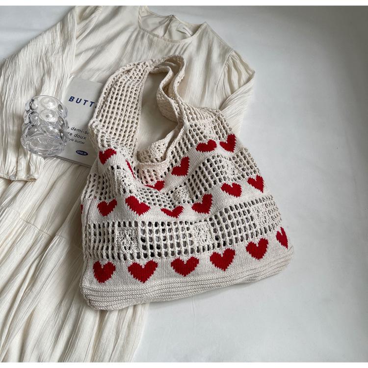 Вязаная сумка-тоут с вырезом в форме сердца для женщин 2024: Сумка большой вместимости, пляжная и для покупок