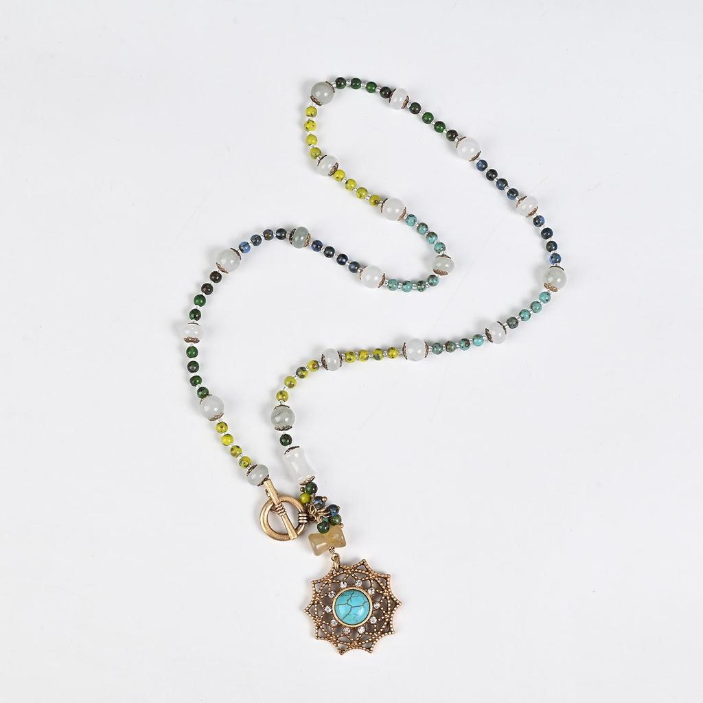 Натуральный бирюзовый кулон в виде солнца, чокер