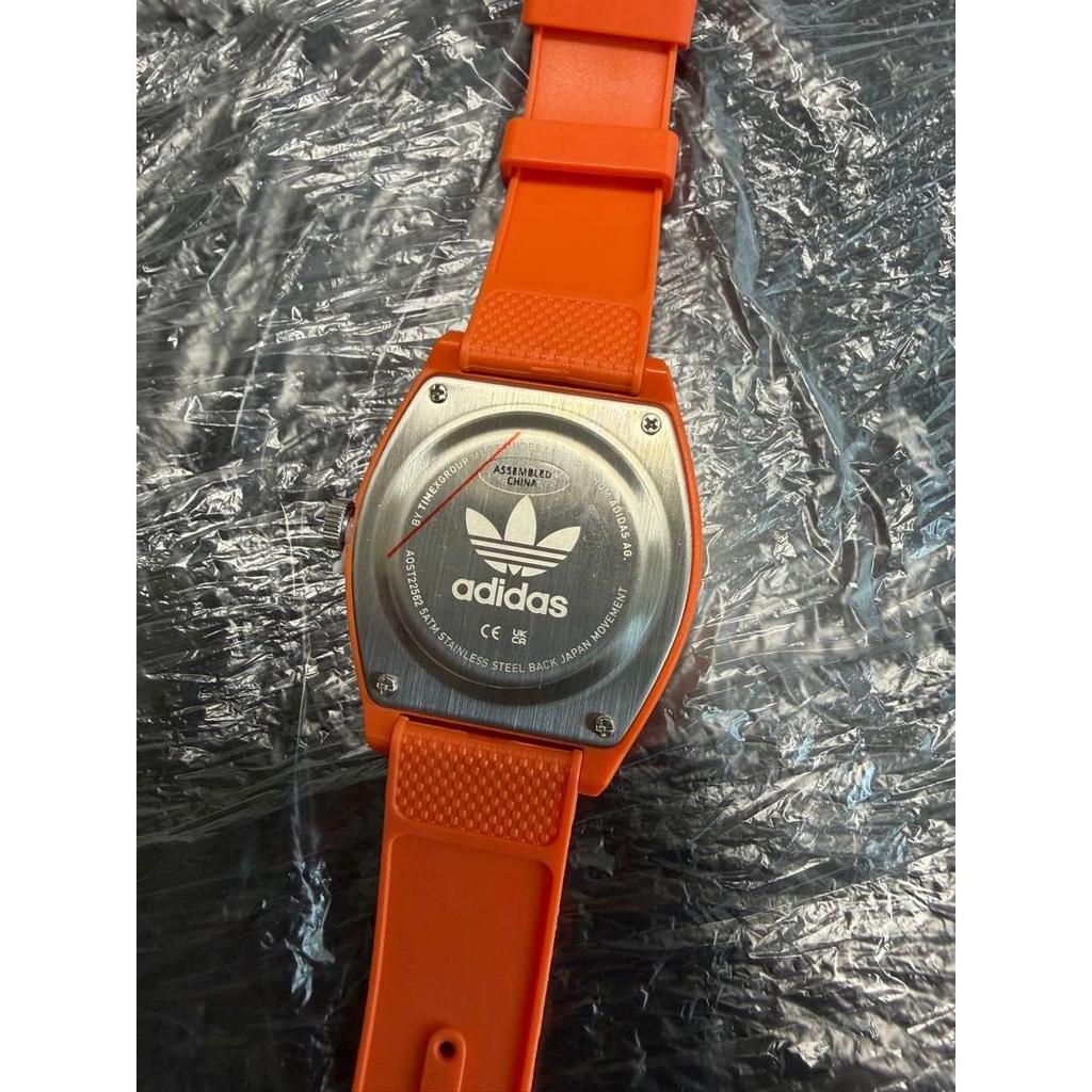 Б/у часы adidas оранжевые