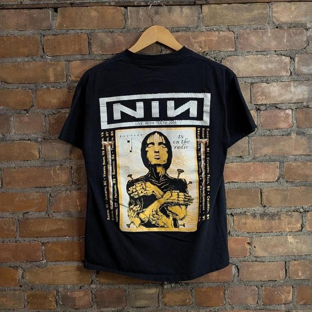 Vintage Nine Inch Nails with Teeth 2006 Concert Black T-shirt Delta Pro Weight