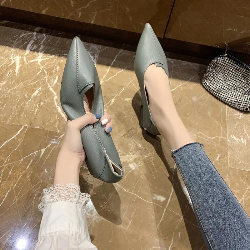 2024 Spring and Autumn New Single Shoes Women Low Heel Pointed Toe Shallow Mouth Soft-soled All-match Women's Leather Shoes