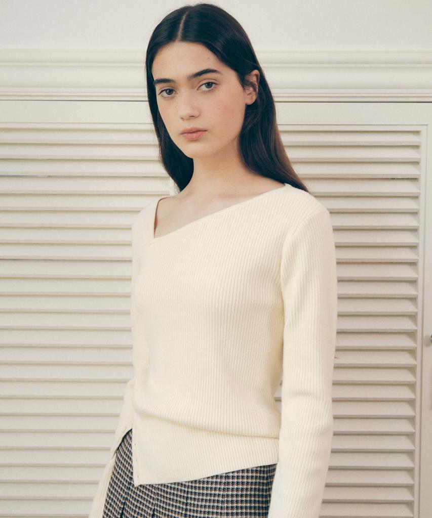 ROLAROLA Cut Out Unbalanced Knit Ivory