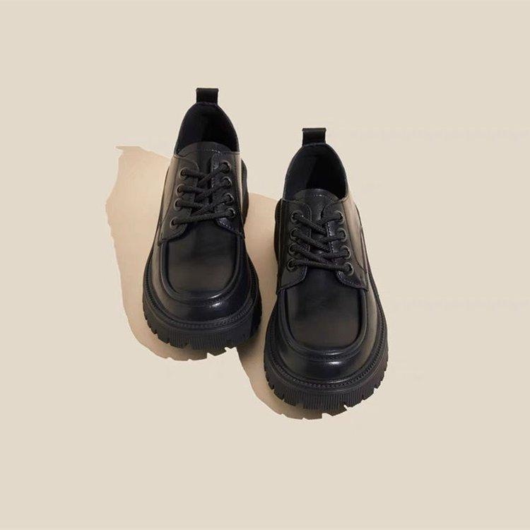 Маленькие кожаные туфли женские в британском стиле весна и осень 2024 новые модные черные универсальные туфли на толстой подошве со шнуровкой женские туфли