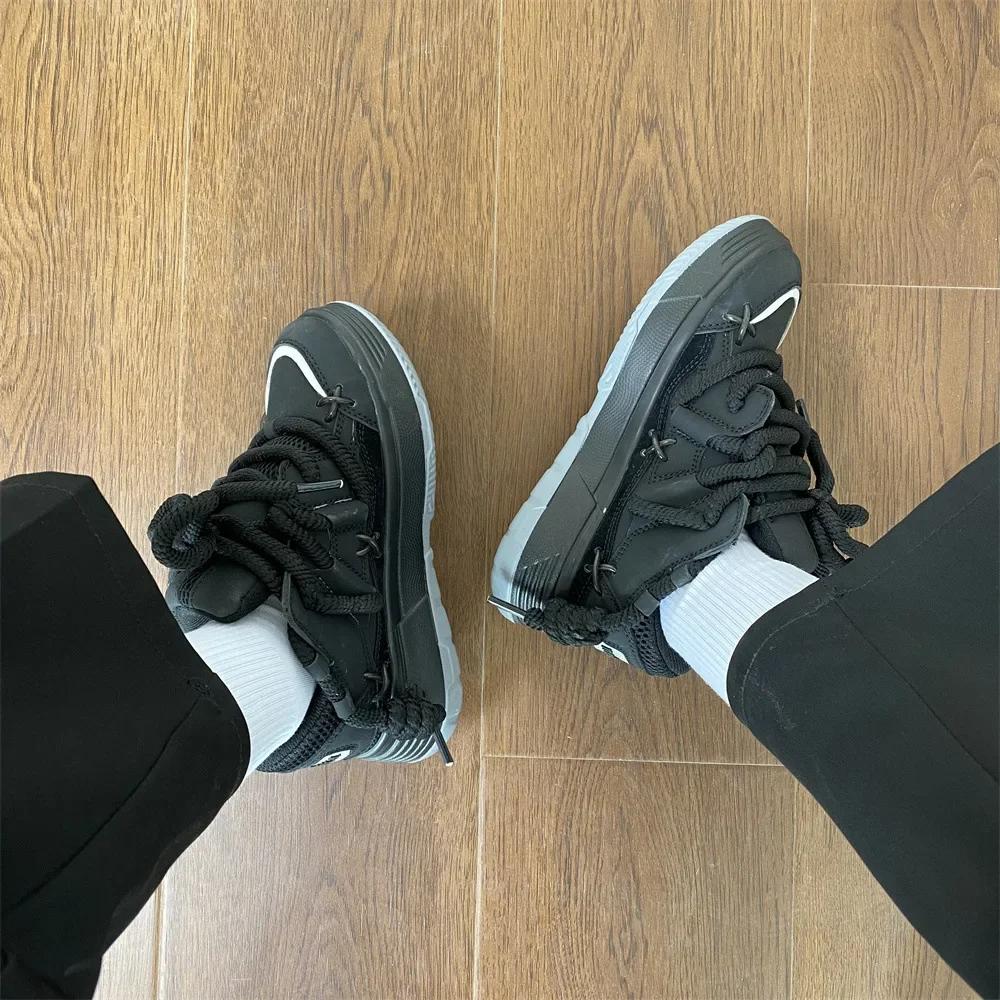 Women's Sneakers Thick Sole Lace Up Flats Breathable Mesh Trainers Sneakers Casual Shoes Spring Autumn Couple Tennis Sport Shoes