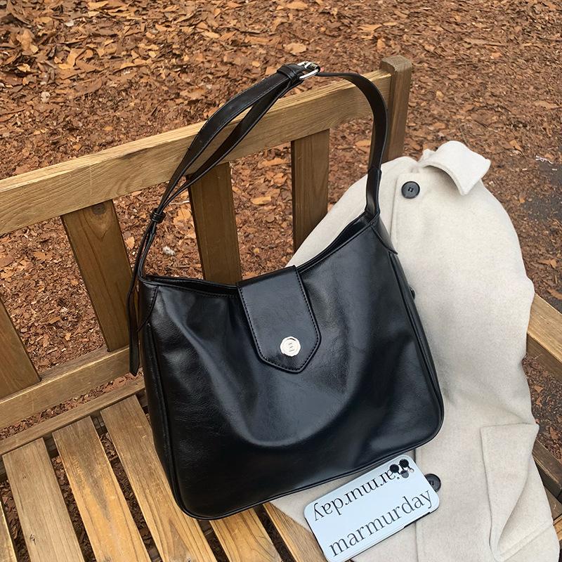 Vintage Oily Leather Niche Design Women's Bag Korean Autumn and Winter New Design Versatile One-shoulder Tote Bag Large Size Capacity Crossbody Bag