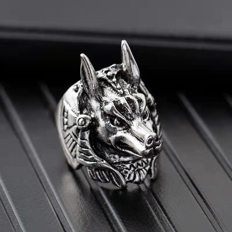 Fashionable and Domineering Trendy Male Wolf Head Ring Direwolf Cast Titanium Steel Ring Super