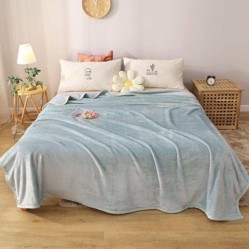 Coral Fleece Flannel Blanket - Winter Gift, Cozy Nap Blanket for Kids & Office