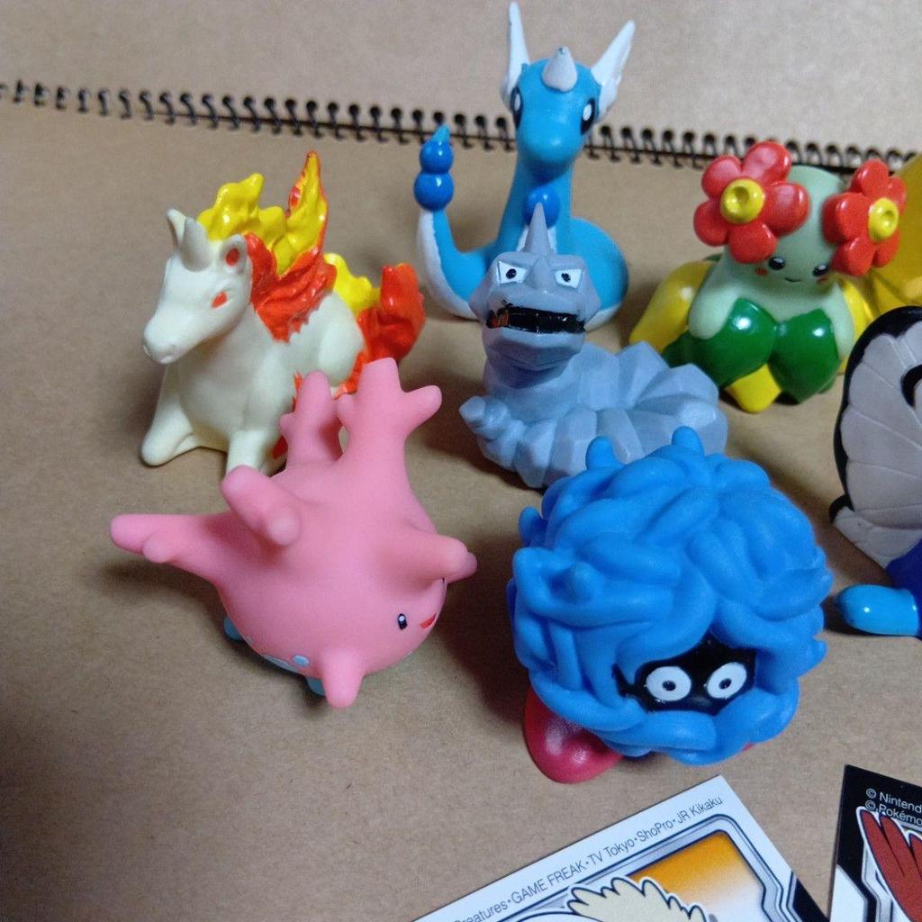 Использованный Виниловый Пальчиковый Кукольный Покемон Pokemon
