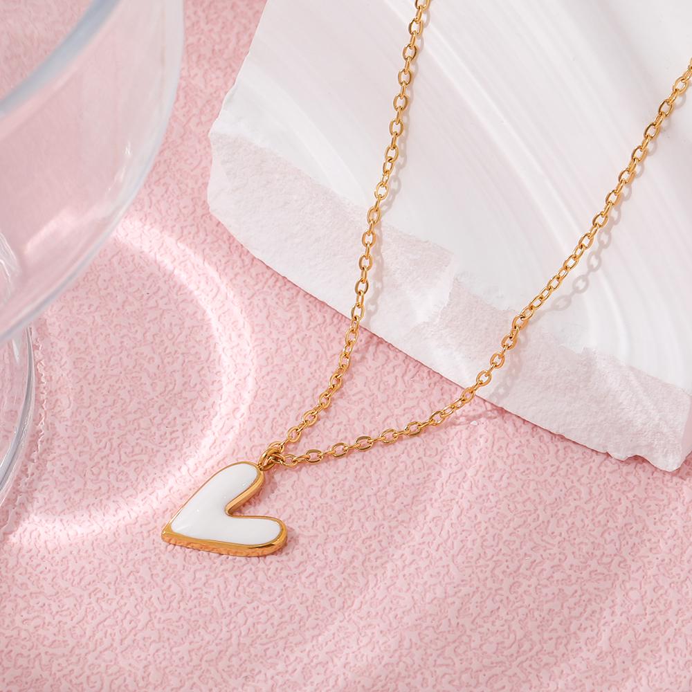 Fenny 18K Gold Plated Ready to Ship Simple Fashion Heart White Enamel Pendant Necklace Stainless Steel Jewelry