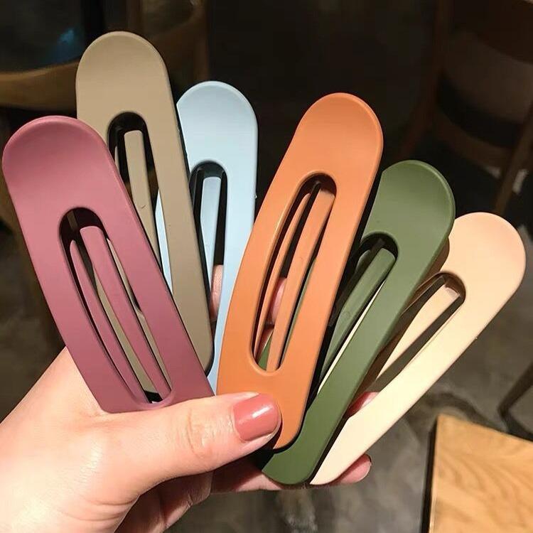 Матовая заколка для волос для женщин и девочек Аксессуары для волос Модный цвет Однотонная акриловая заколка Зубцы Нескользящая заколка-автомат BB