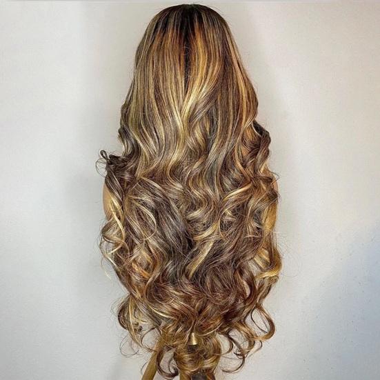 Женский длинный вьющийся парик, средняя часть, естественный вид, шелковистые, термостойкие, высокотемпературное волокно, переднее кружево, волнистые, светлые, черные синтетические волосы