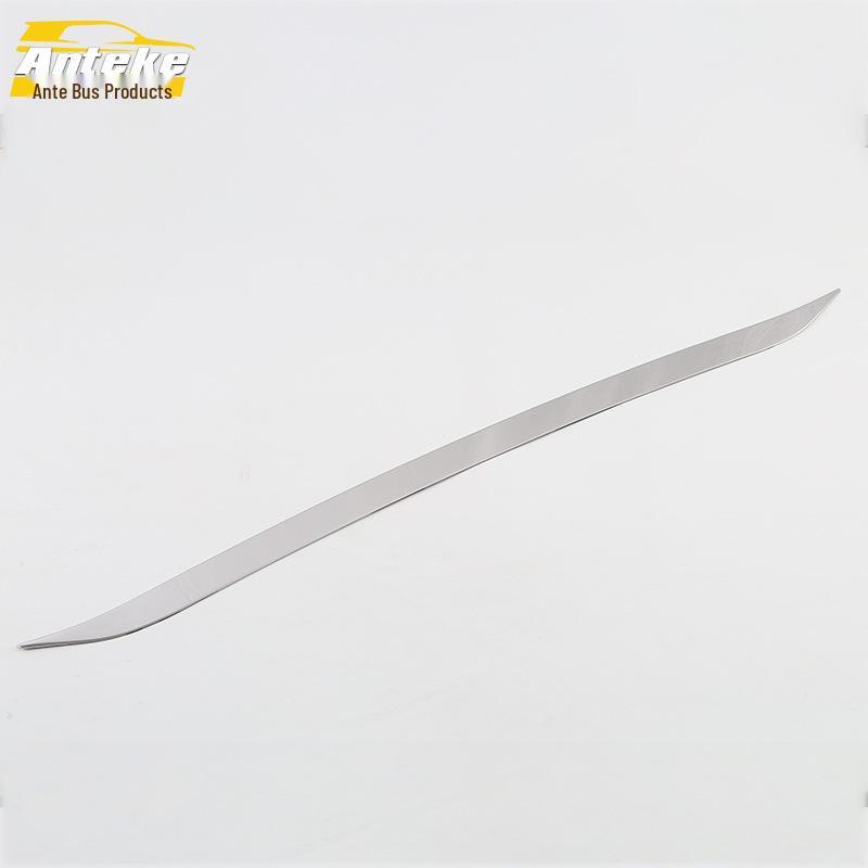 Накладка на задний бампер Reina для защиты от царапин для моделей 17 года