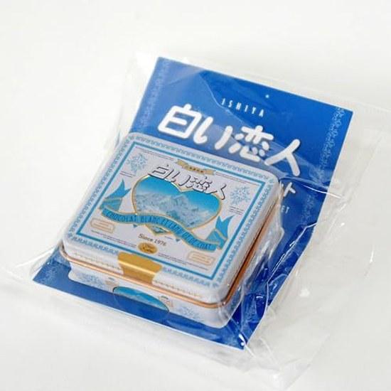 Set item Shiroi Koibito (White Black) 36 pieces can original magnet hand towel included.