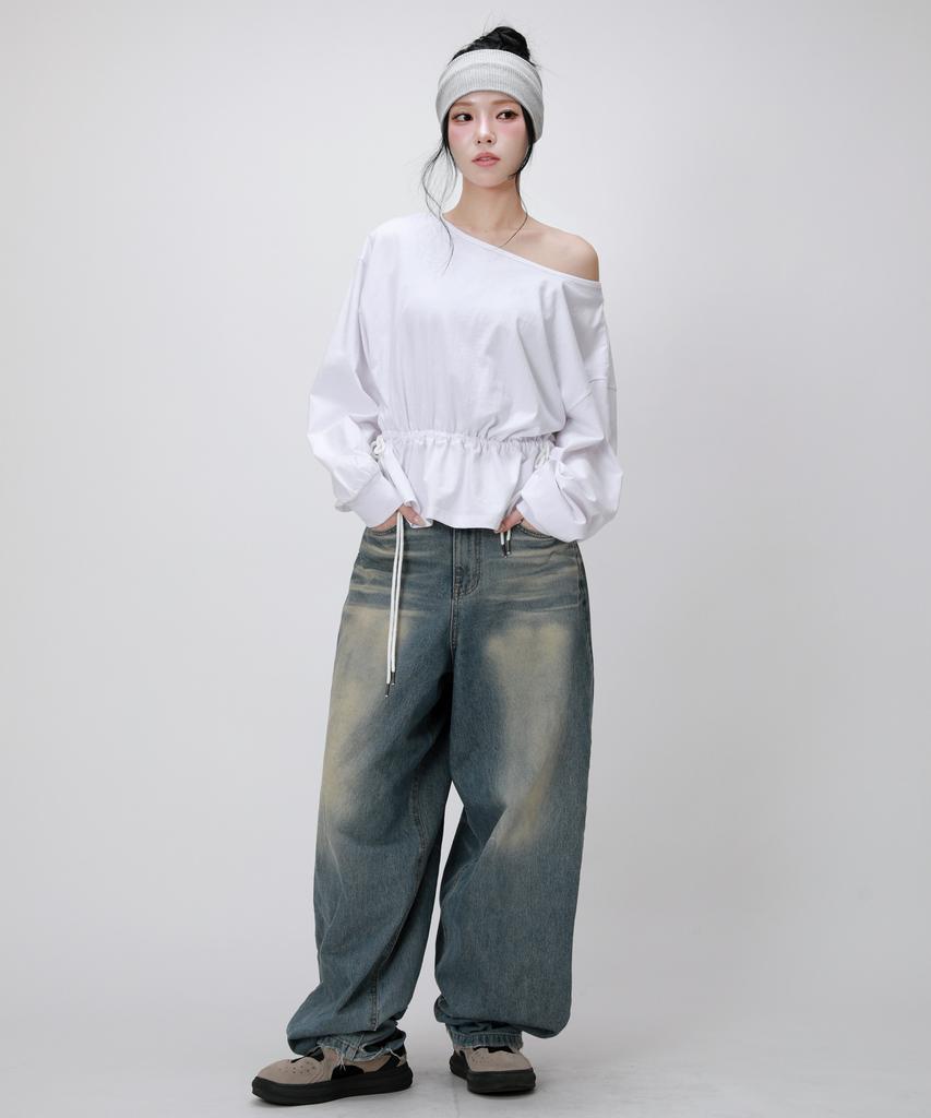 LIKE THE MOST Off-Shoulder String Sweat Top_White