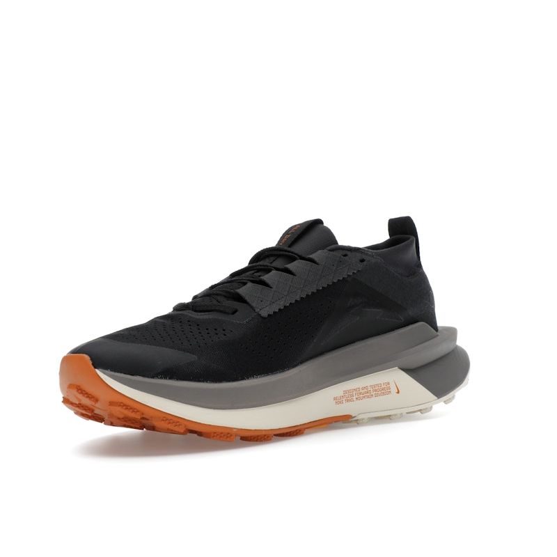 Nike Кроссовки мужские ZoomX Zegama 2 Off Noir Monarch черные цвета бледно-слоновой кости FD5190-008