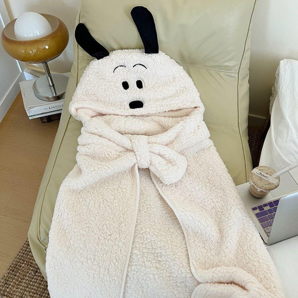Winter Kawaii Bear Hooded Blanket Fleece Material Soft Blanket Shawl Throw Blanket Keep Warm Hooded Cloak Office Use