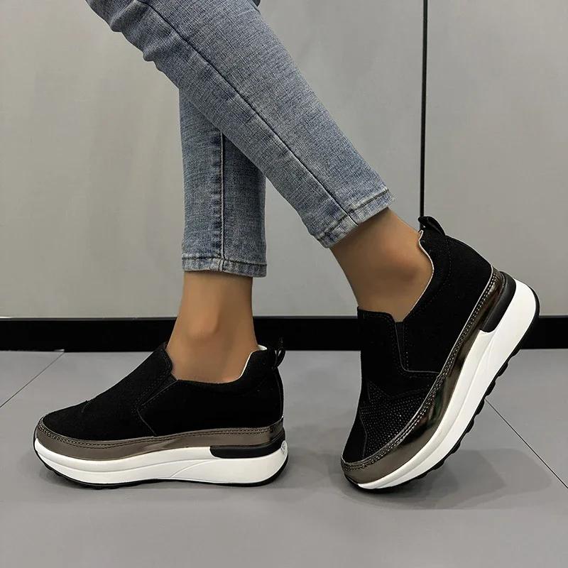 Обувь для женщин 2024 года, новые женские кроссовки из вулканизированной кожи, кроссовки для активного отдыха на платформе со стразами, женская повседневная обувь