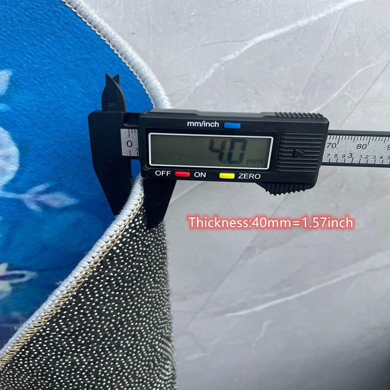 Leeds United Football Club Round Area Rug,Carpet Rug for Living Room Bedroom Sofa Playroom Decor,Non-slip Floor Mat