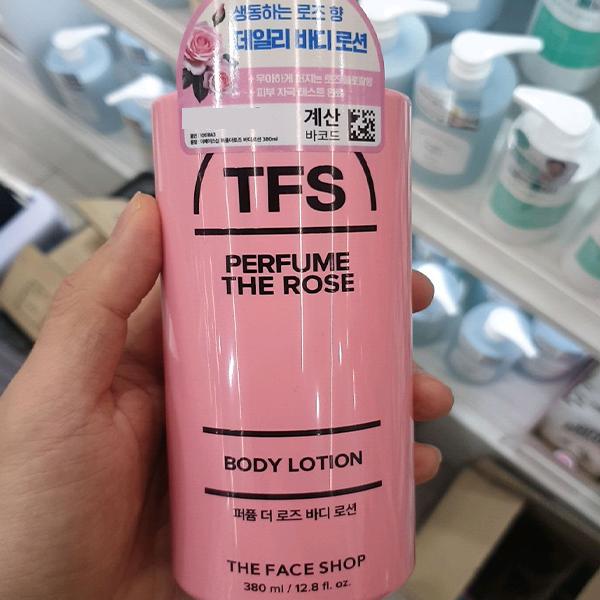 The Face Shop perfume The Rose body lotion 380ml