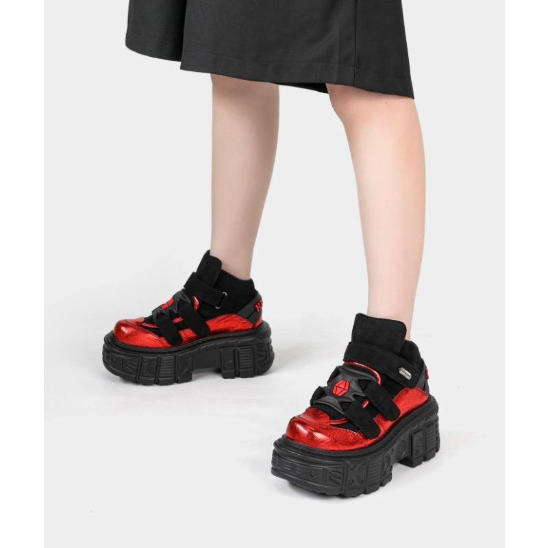 Готические ботильоны на шнуровке, новая панк-модель, женская обувь, высота каблука 6 см, туфли на платформе, женские кроссовки с металлическим декором