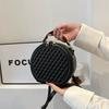 Fashion Women'S Bag Pressure Shell Portable Small Round Bag Niche Versatile Shoulder Bag Texture Foreign Style Messenger Bag