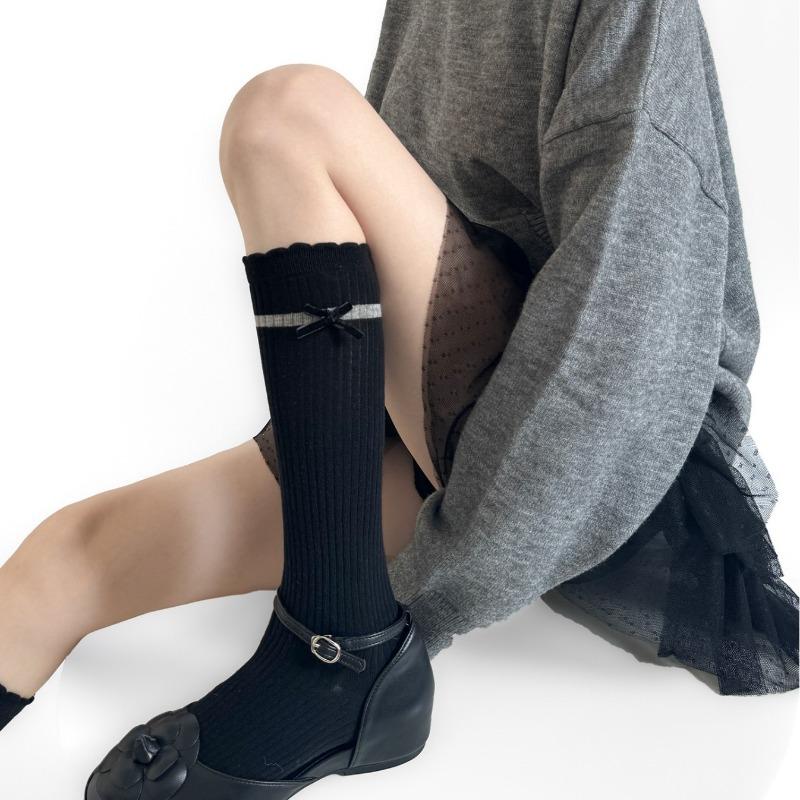 Sweet Style Bow Tie Short Stockings in Gray, with Wooden Ear Decorations To Enhance Leg Shape, Vertical Stripe Tights.