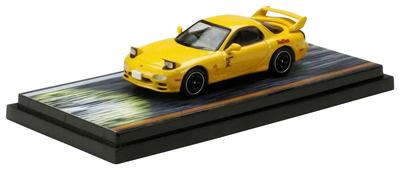 Масштаб HJ64 Mazda RED D Фигурки водителей Цуёси Накадзато и Кэйсукэ Такахаси Завершенные 1/64 RX-7 (ФД3С) SUNS/Начальный VS. Включено,