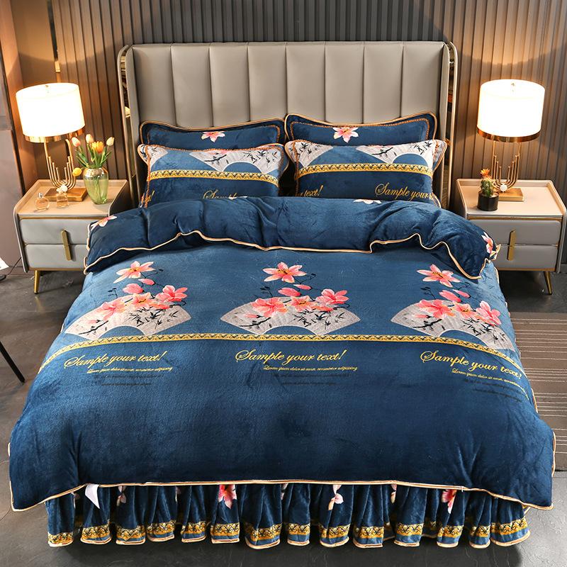 Комплект из 4 предметов плюшевого осенне-зимнего комплекта из утолщенного теплого флиса, простыни, пододеяльника с принтом, подзора для кровати, комплект для дома