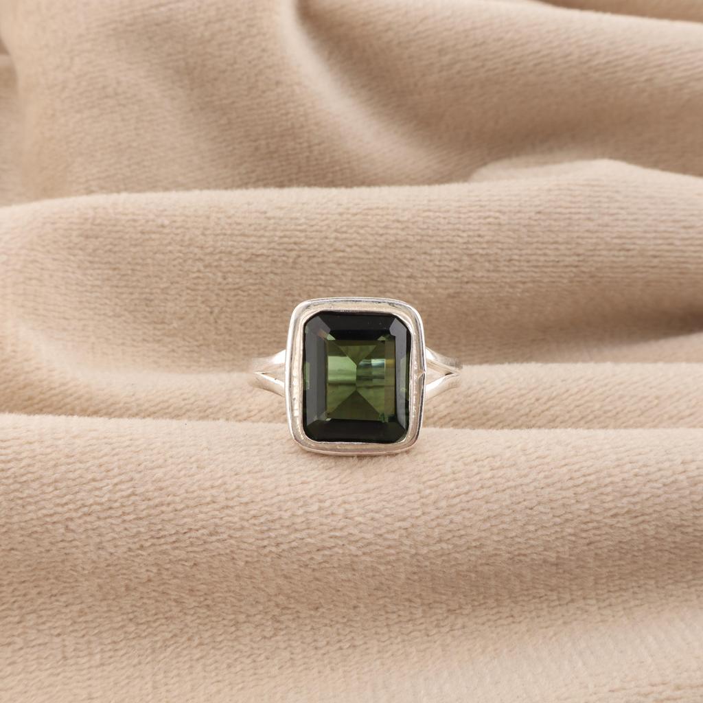 Редкий драгоценный камень Зеленый Турмалин Ювелирное изделие из стерлингового серебра 925 пробы Дизайнерское кольцо для косички RR-79-4
