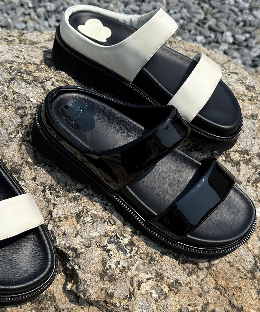 Leah Stock Sandals_2Color