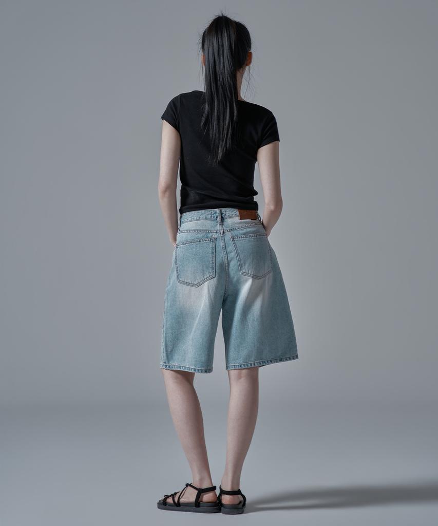 WAARFORWOMAN W1136 Denim Shorts_Light Wash