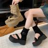 Ботильоны с толстой подошвой и закрытым носком, крутые ботинки-трубы для женщин, 2025 лето, новые французские сандалии-маффины с вырезами, римские короткие ботинки, сжимающие ногу