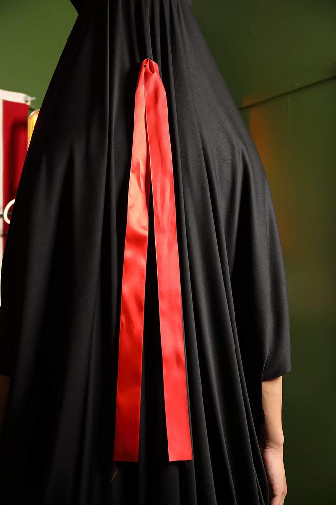 Clearstone Косплей Хэллоуин Теру Теру Кот Черное пончо 2-в-1, Унисекс,