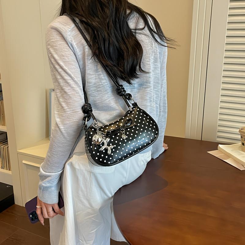 Women's crossbody bag, comes with a pendant. Crescent-shaped shoulder bag, suitable for daily wear, shopping, and dates, sweet and cool style.