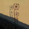 Rusty Dandelion Stake Metal Flower Garden Stake Yard Decoration Outdoor Decor Dandelion Stake for Courtyard Lawn Pathway
