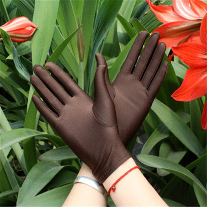 Атласные перчатки для торжеств