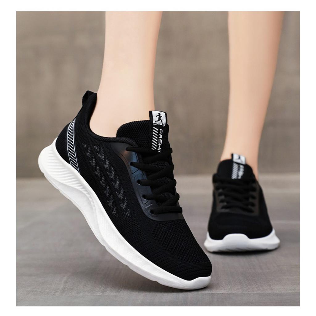 Женские дышащие повседневные спортивные туфли, сетчатая обувь, женская сетчатая обувь, увеличивающая рост