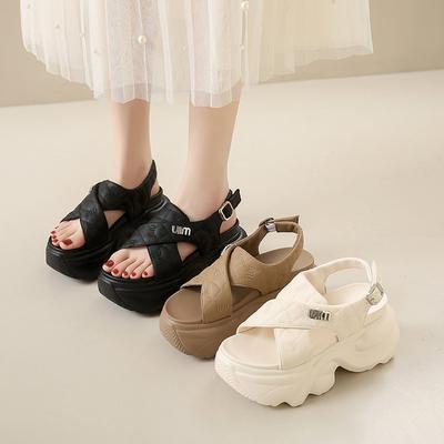 Модные босоножки на высоком каблуке для вечеринок