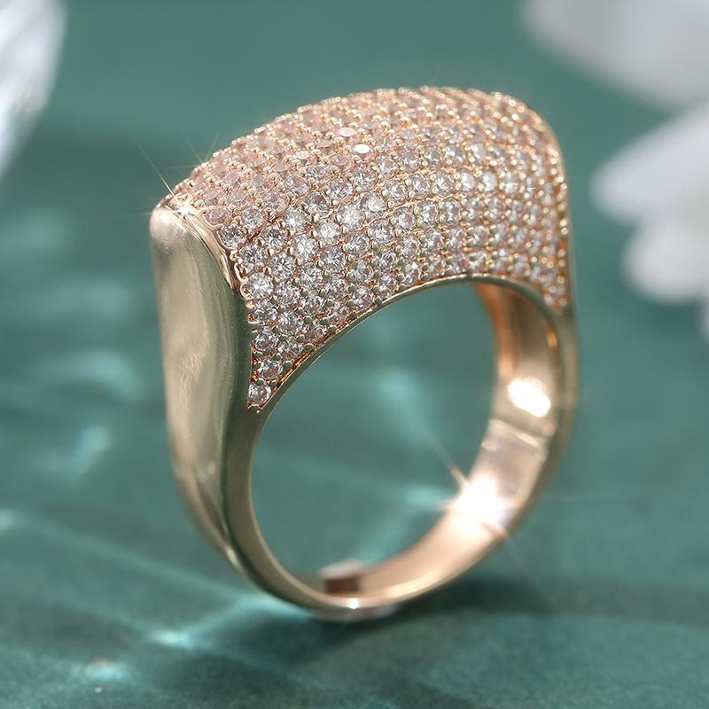 Роскошное женское кольцо с белыми фианитами Micro Pave Эстетичный золотой цвет Геометрия Повседневное ношение Вечеринка Украшение Подарок на годовщину