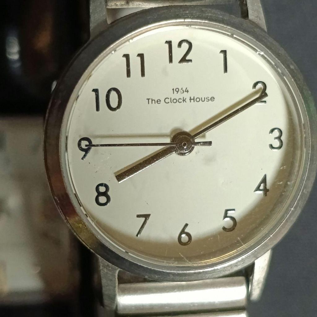 Б/у часы оптовая продажа bulova citizen the clock house