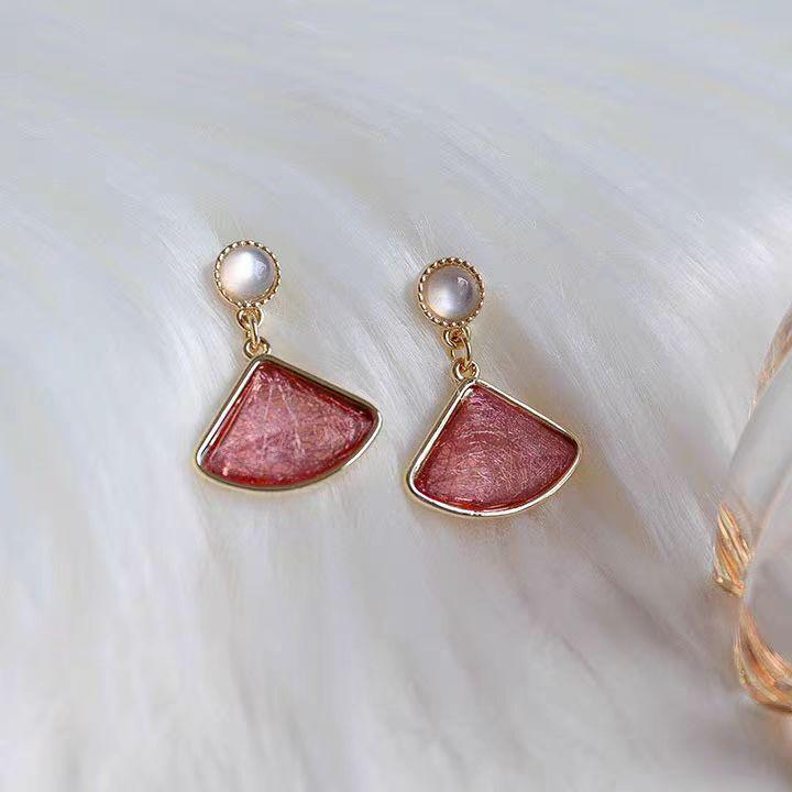 Серебряные серьги-игл с цветком из кошачьего глаза - элегантный, универсальный модный аксессуар для женщин