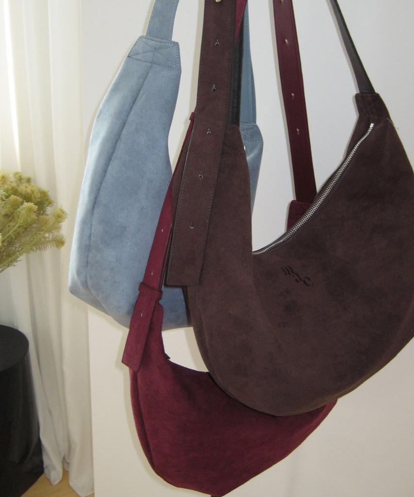 MUCU AND EBONY Becoming Suede Bag _ Wine