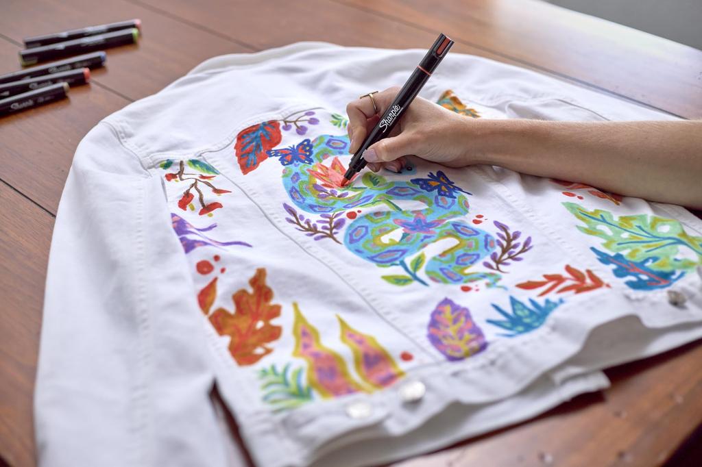 Sharpie Acrylic Marker Earth Tone Mineral Pigment 12 Colors Art Marker F Medium Tip Water-Based Pigment Ink 2209910