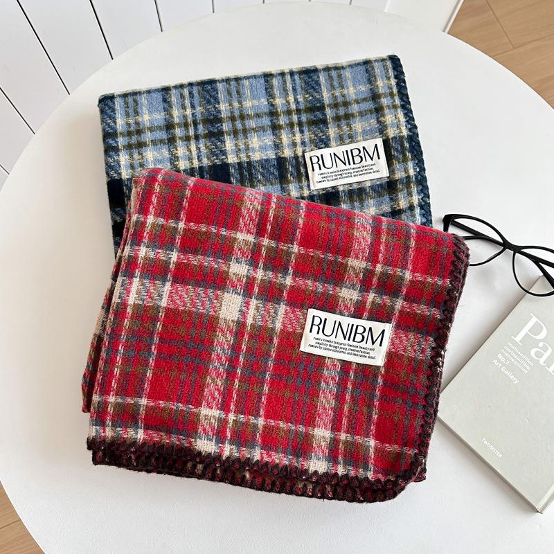 Retro plaid scarf women's autumn and winter new lock edge Korean version thickened warm scarf couple Korean dual-purpose shawl
